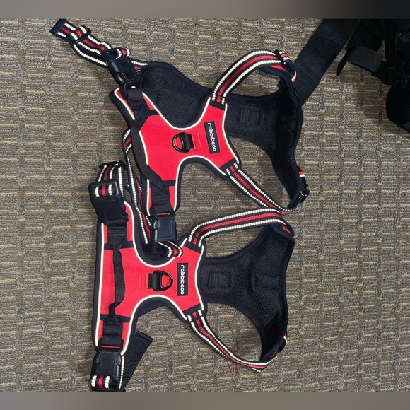 2 Red Rabbit Goo Dog Harnesses Size L - Picture 1 of 2